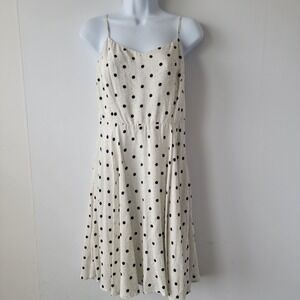 Old Navy polka-dots fit & flare mini dress size M adjustable straps smocked